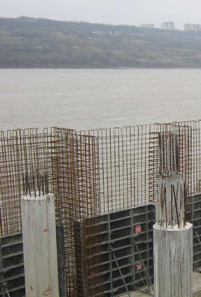 Realizare zid de sprijin - Port Oltenița, Hannah Montana SRL